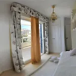 Apartamento Tropico Апартаменти Торремолінос